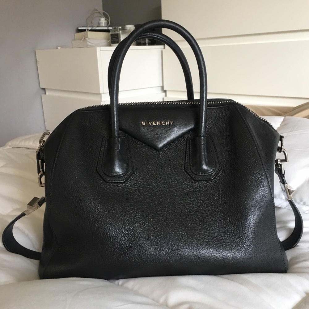 Givenchy “Antinoga”bag (detachable shoulder strap)